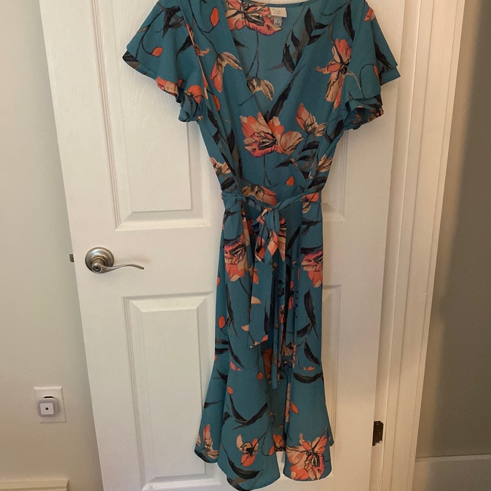 MIDI floral wrap  dress